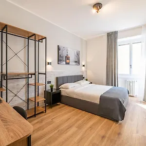 Apartamento Binario Verticale, Milão